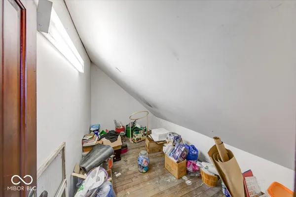 $290,000 | 9179 North Co Road 300 West, Royal Center, IN 46978