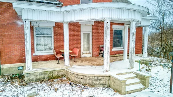 $290,000 | 9179 North Co Road 300 West, Royal Center, IN 46978
