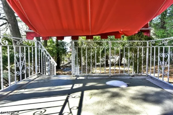 $4,500 | 411 10th Street, Palisades Park, NJ 07650