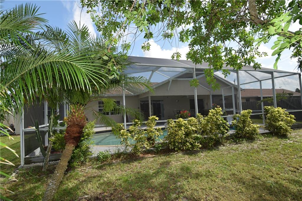 856 Southwest Java Avenue Port St. Lucie, FL 34953 - Photo 6 of 32 Gallery Image 6