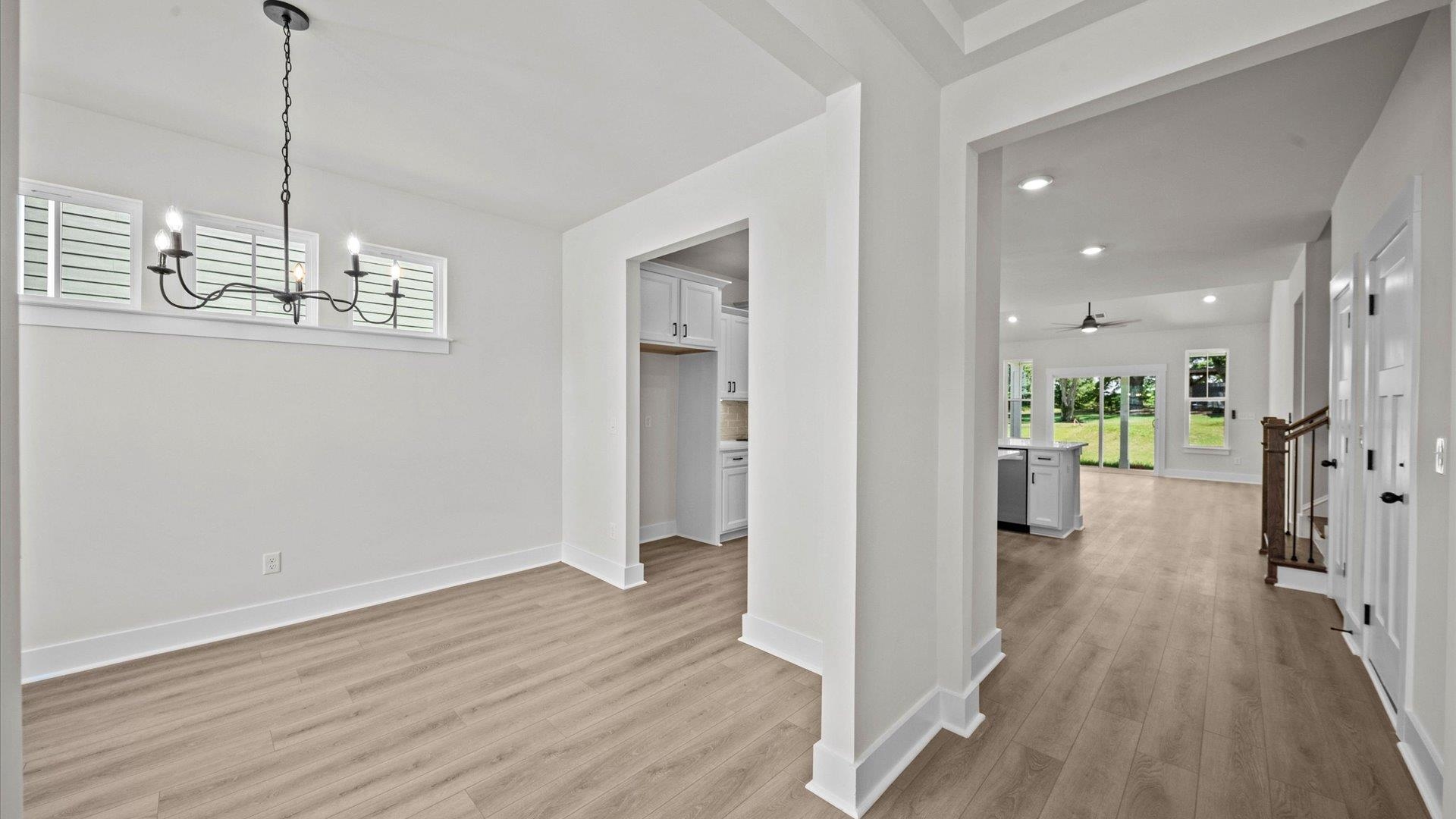 936 Diane Lane Moore, SC 29369 - Photo 6 of 33