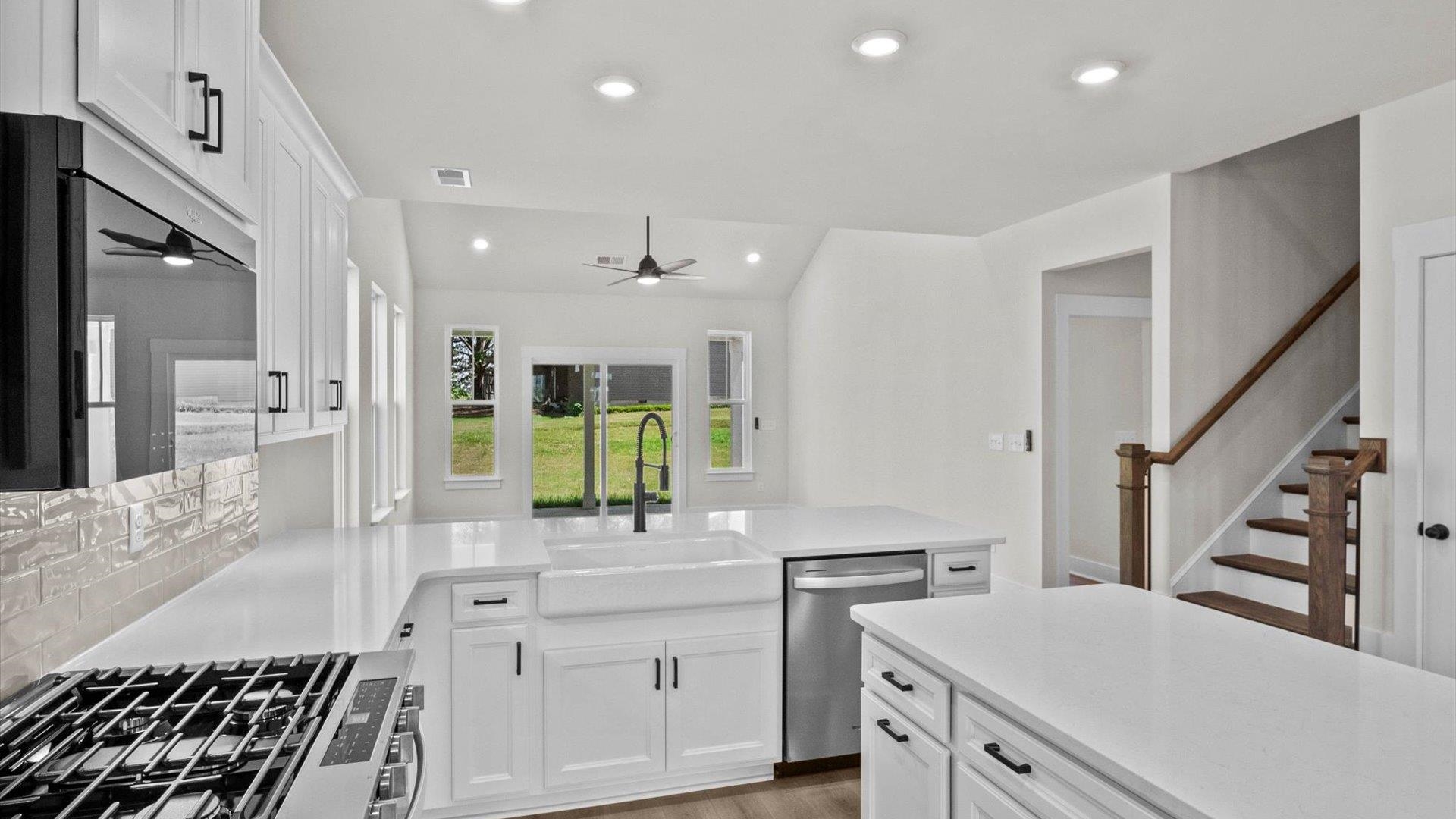 936 Diane Lane Moore, SC 29369 - Photo 8 of 33