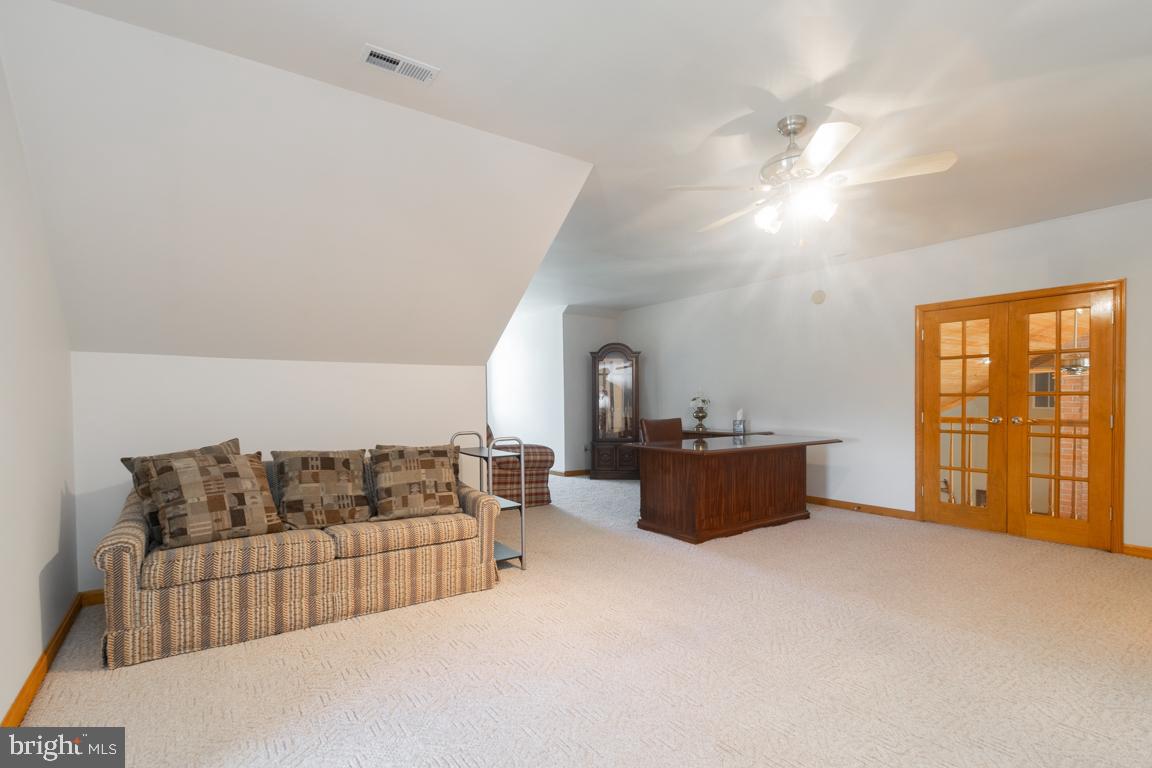 613 Hanover Pike Hampstead, MD 21074 - Photo 43 of 55