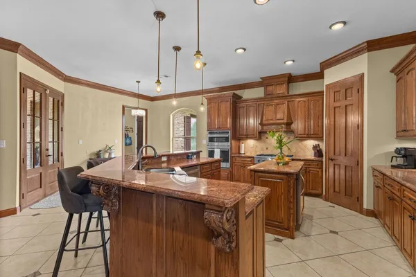 $724,900 | 5535 Bearfoot Road, Orange, TX 77632