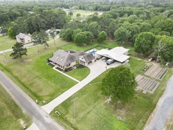 $724,900 | 5535 Bearfoot Road, Orange, TX 77632
