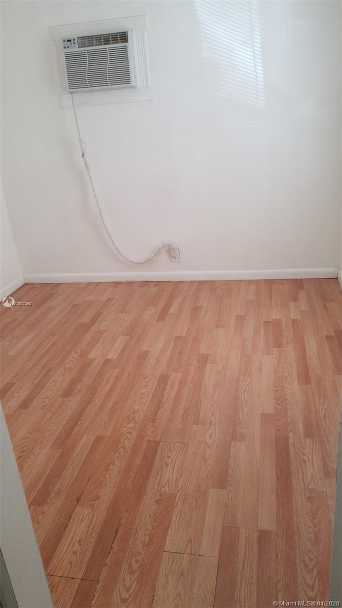 12841 Southwest 12th Terrace Miami, FL 33184 - Photo 22 of 34