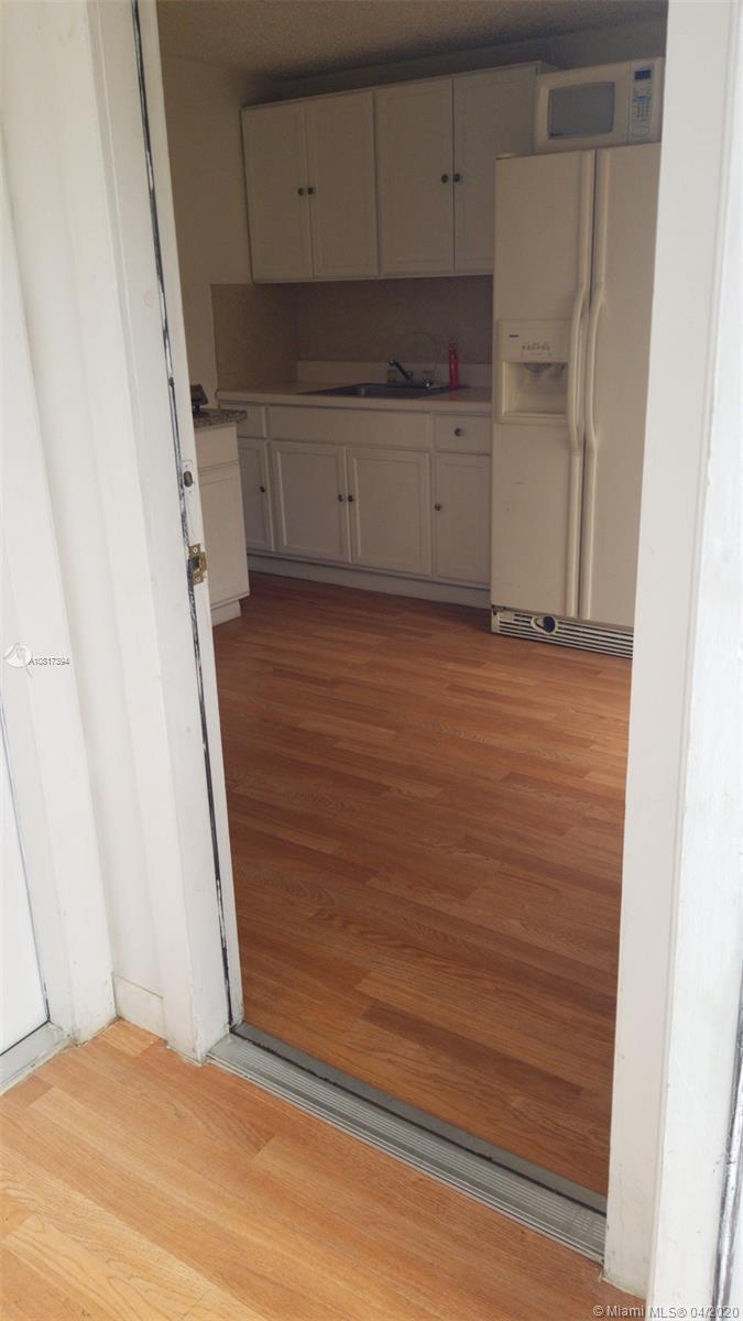12841 Southwest 12th Terrace Miami, FL 33184 - Photo 23 of 34