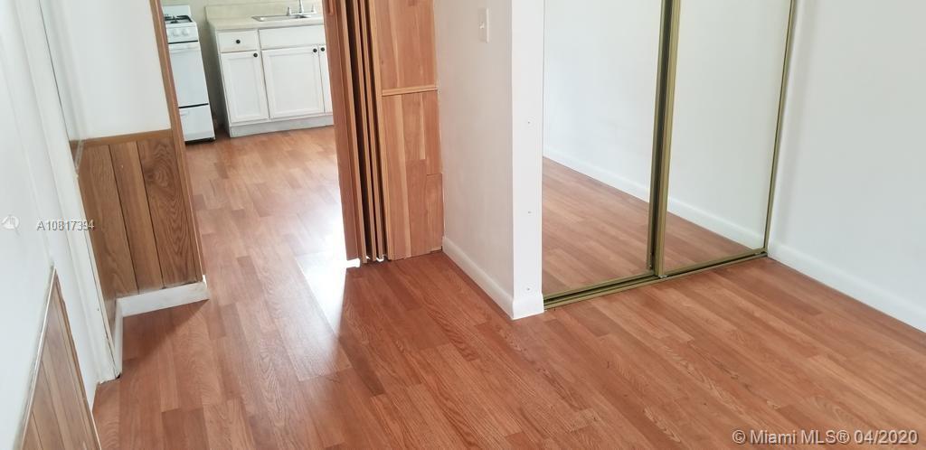 12841 Southwest 12th Terrace Miami, FL 33184 - Photo 27 of 34