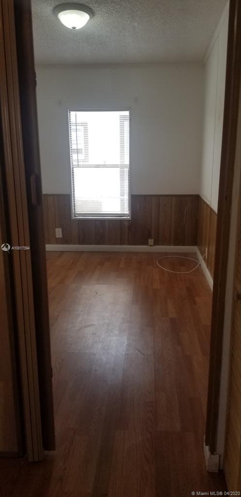 12841 Southwest 12th Terrace Miami, FL 33184 - Photo 28 of 34