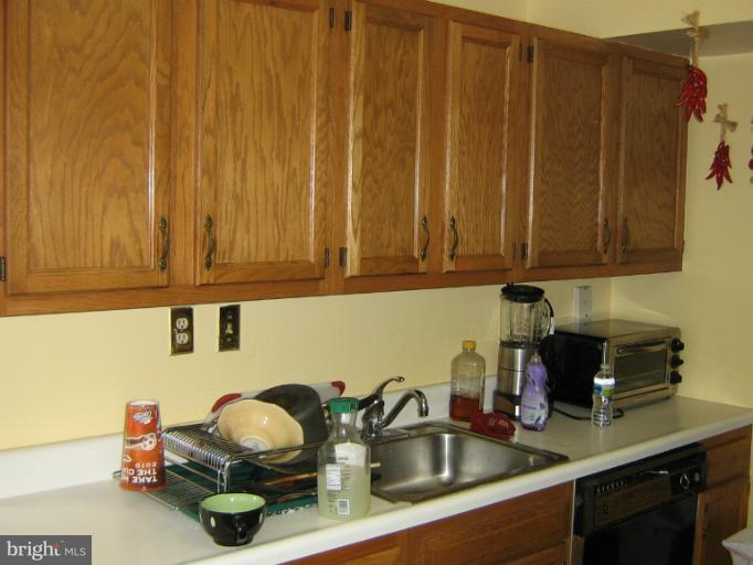4301 Ferrara Drive Silver Spring, MD 20906 - Photo 13 of 30 Kitchen