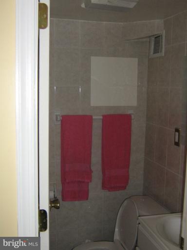 4301 Ferrara Drive Silver Spring, MD 20906 - Photo 24 of 30 Bath