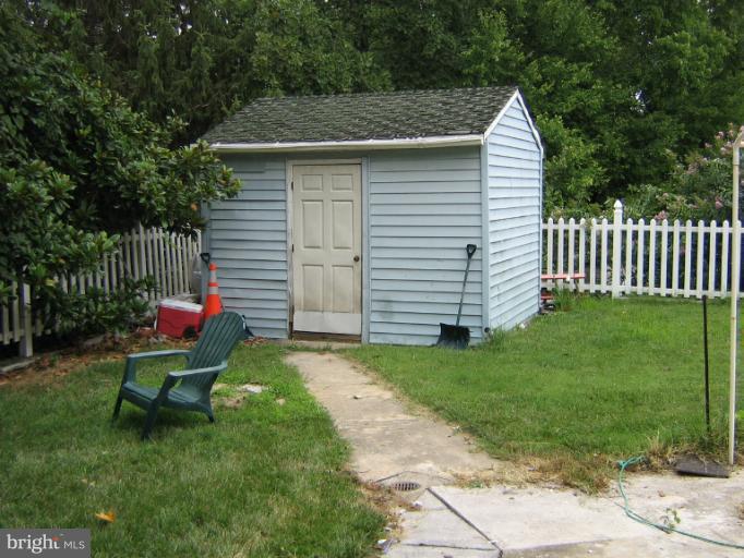 4301 Ferrara Drive Silver Spring, MD 20906 - Photo 29 of 30 Exterior (Rear)