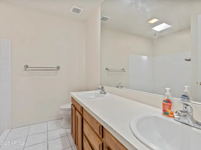 $450,000 | 5725 North Camino De Las Estrellas, Tucson, AZ 85718