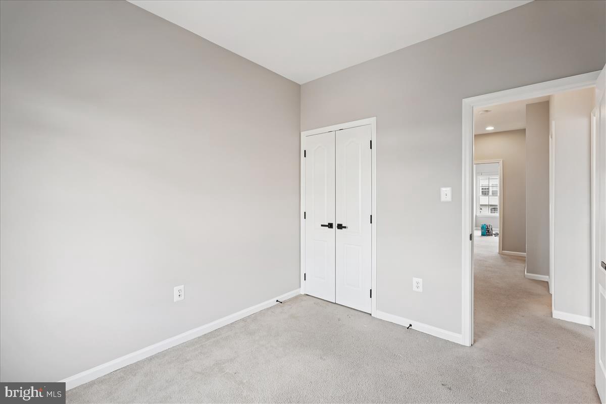 22982 Fox Fire Terrace Brambleton, VA 20148 - Photo 25 of 38