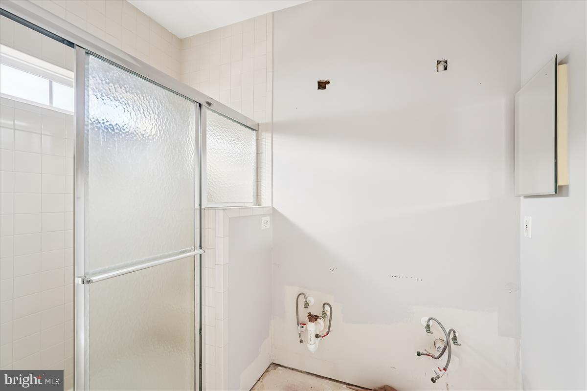 22982 Fox Fire Terrace Brambleton, VA 20148 - Photo 26 of 38