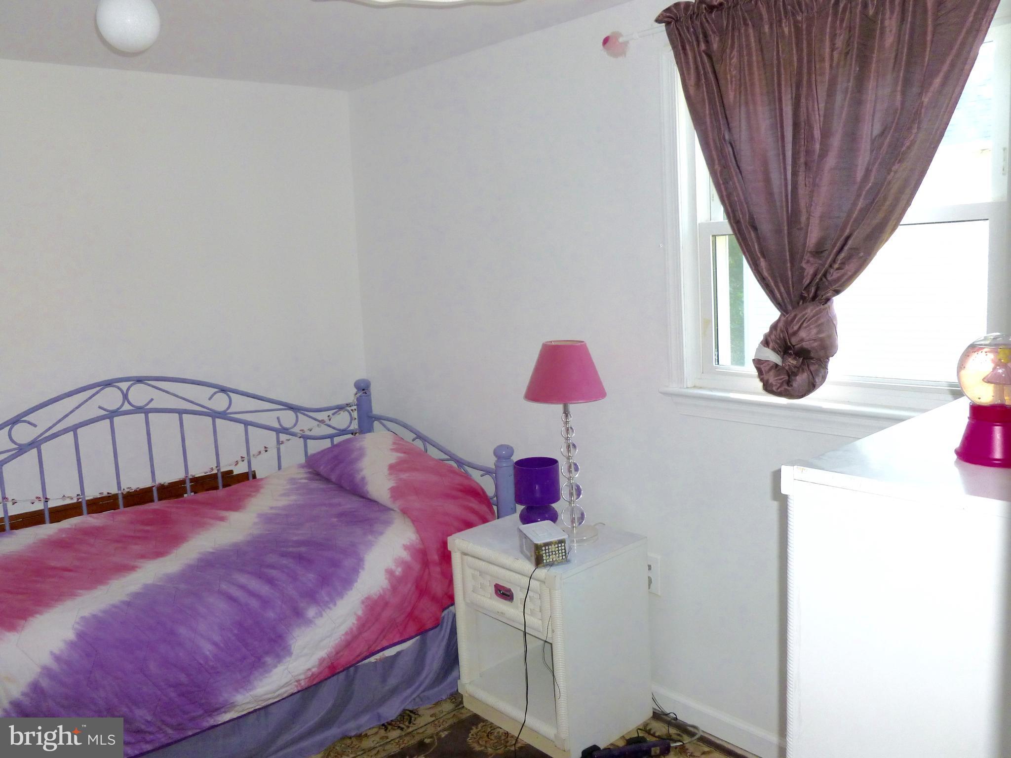 2615 Higbee Road Adelphi, MD 20783 - Photo 11 of 22 Bedroom