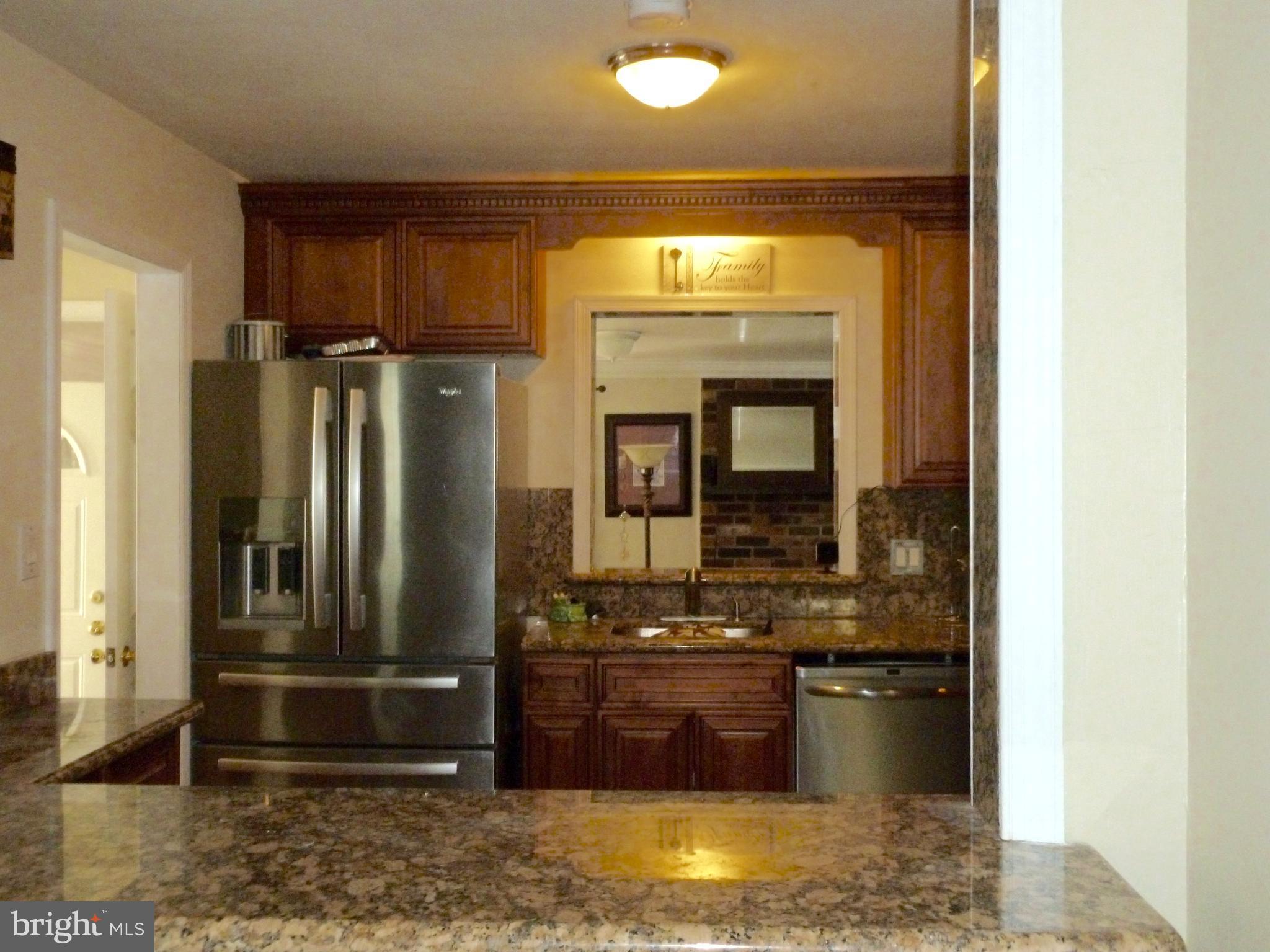 2615 Higbee Road Adelphi, MD 20783 - Photo 5 of 22 Kitchen