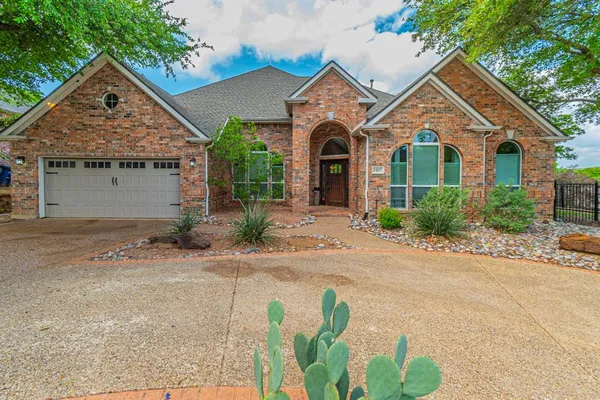 $675,000 | 1407 Ballycastle Lane, Corinth, TX 76210