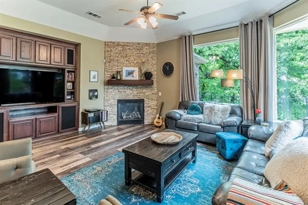 $675,000 | 1407 Ballycastle Lane, Corinth, TX 76210