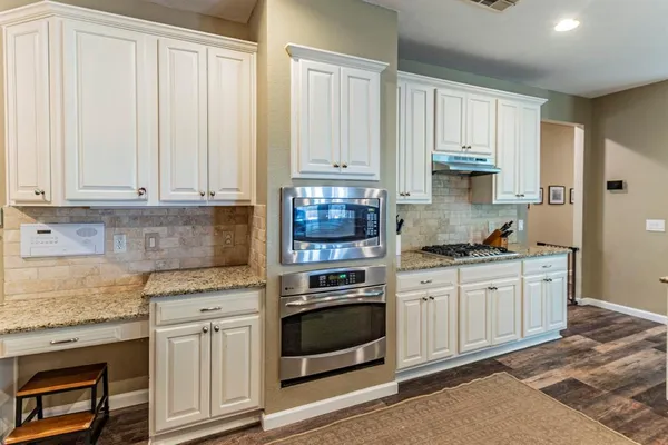 $675,000 | 1407 Ballycastle Lane, Corinth, TX 76210