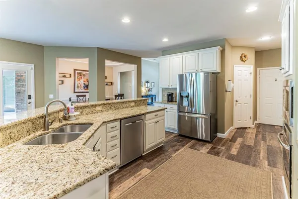 $675,000 | 1407 Ballycastle Lane, Corinth, TX 76210