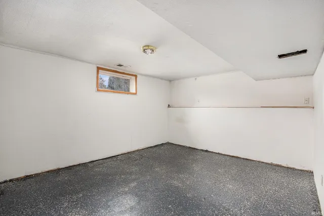 $269,900 | 59891 Kay Boulevard, Elkhart, IN 46517