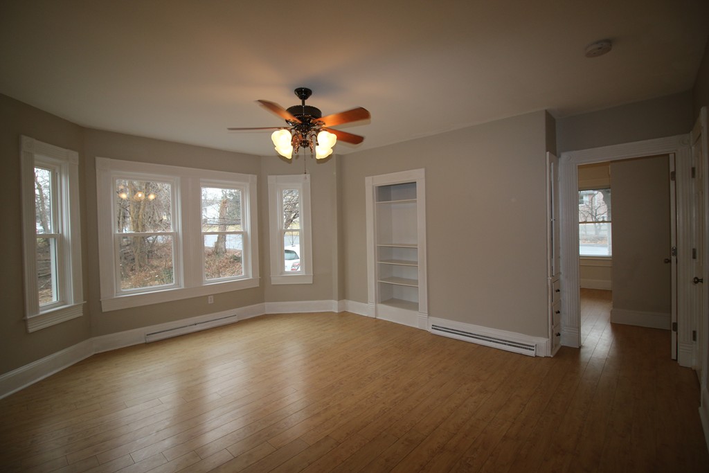 364 Boston Road Billerica, MA 01821 - Photo 8 of 11 Gallery Image 8
