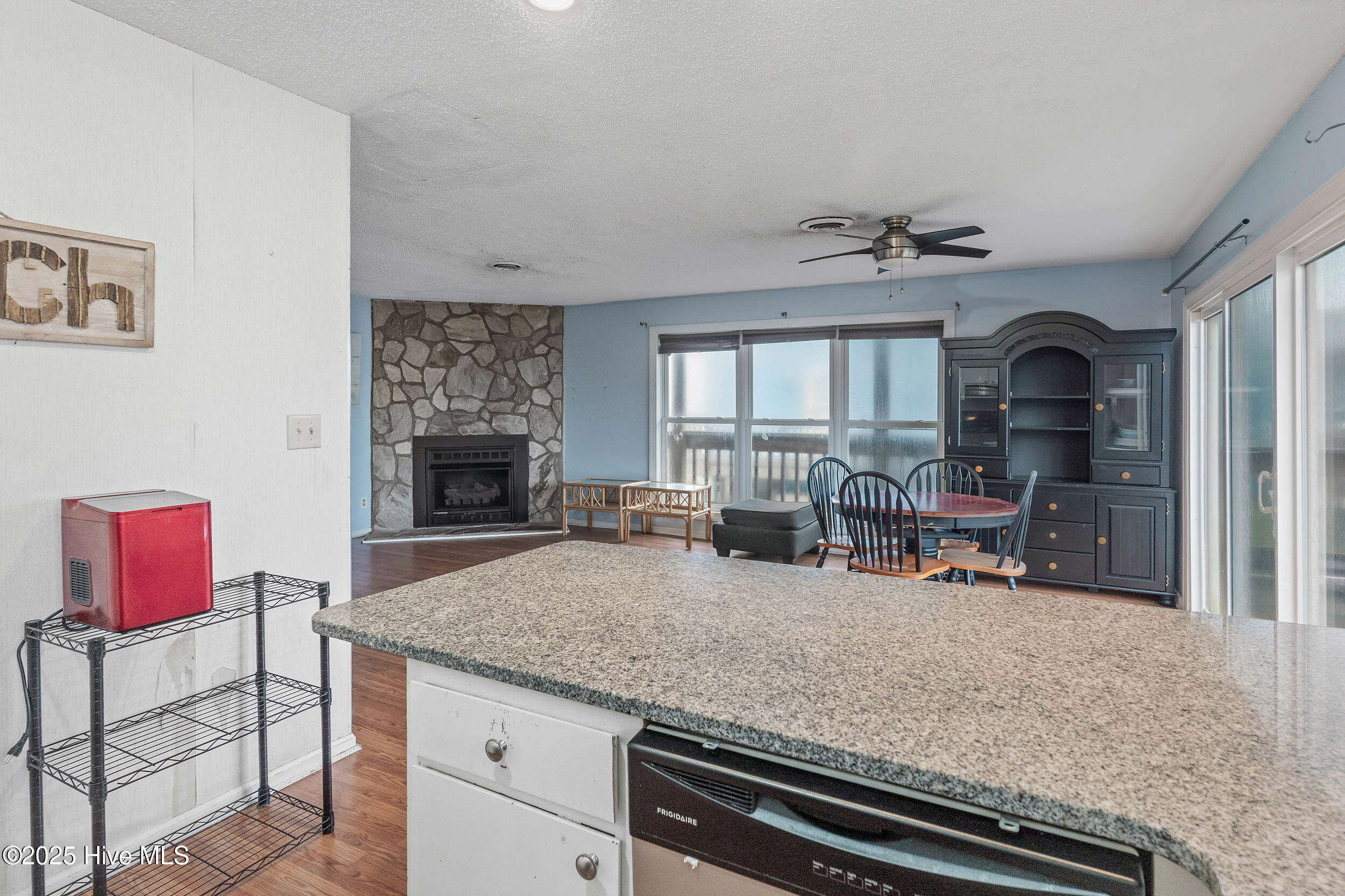 2301-1 New River Inlet Road North Topsail Beach, NC 28460 - Photo 7 of 44 2301newriverinletrd100014