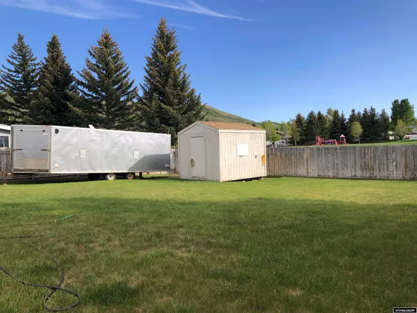$395,000 | 479 Twin Ridge Avenue, Evanston, WY 82930