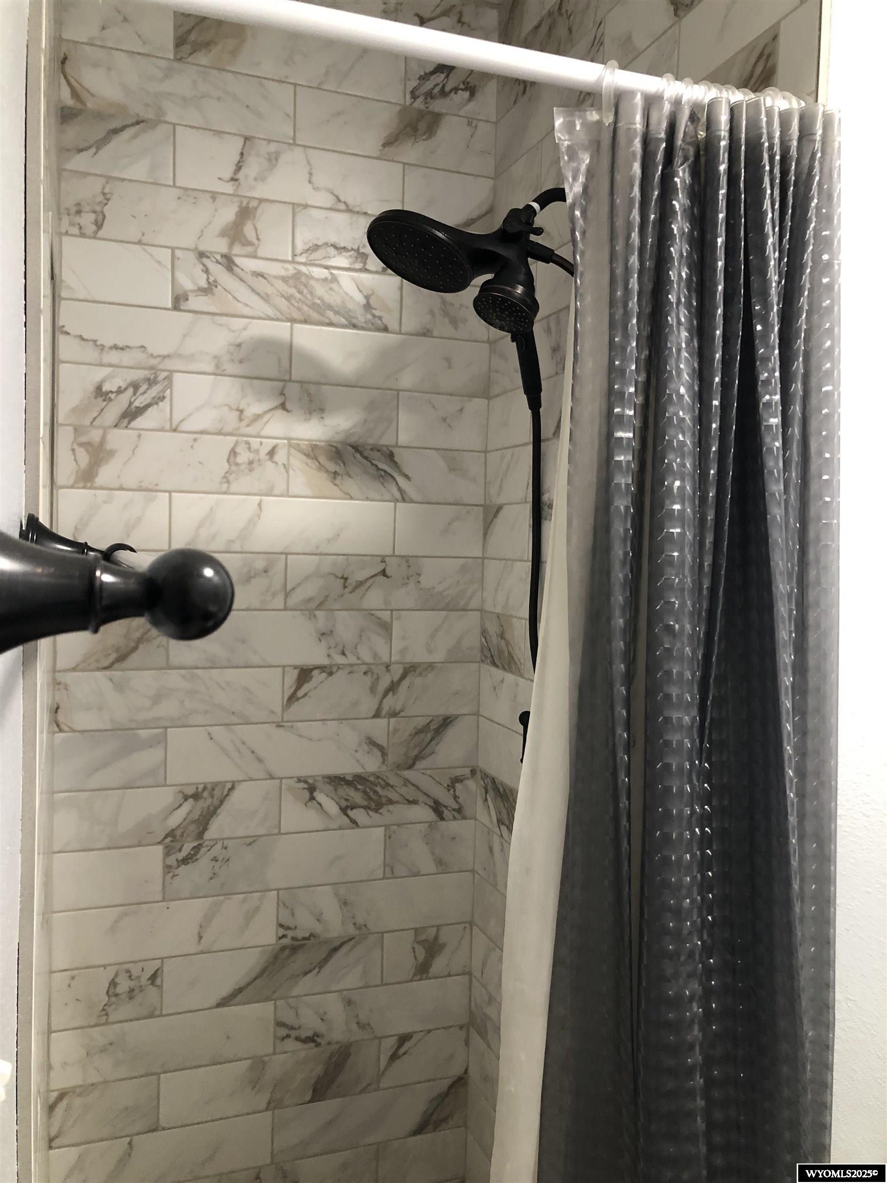 479 Twin Ridge Avenue Evanston, WY 82930 - Photo 8 of 12