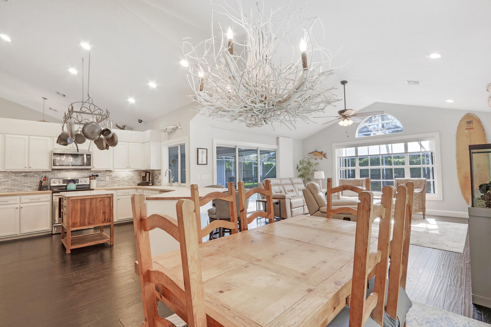 5760 Senegal Drive Jupiter, FL 33458 - Photo 15 of 51 Dining Room/Area