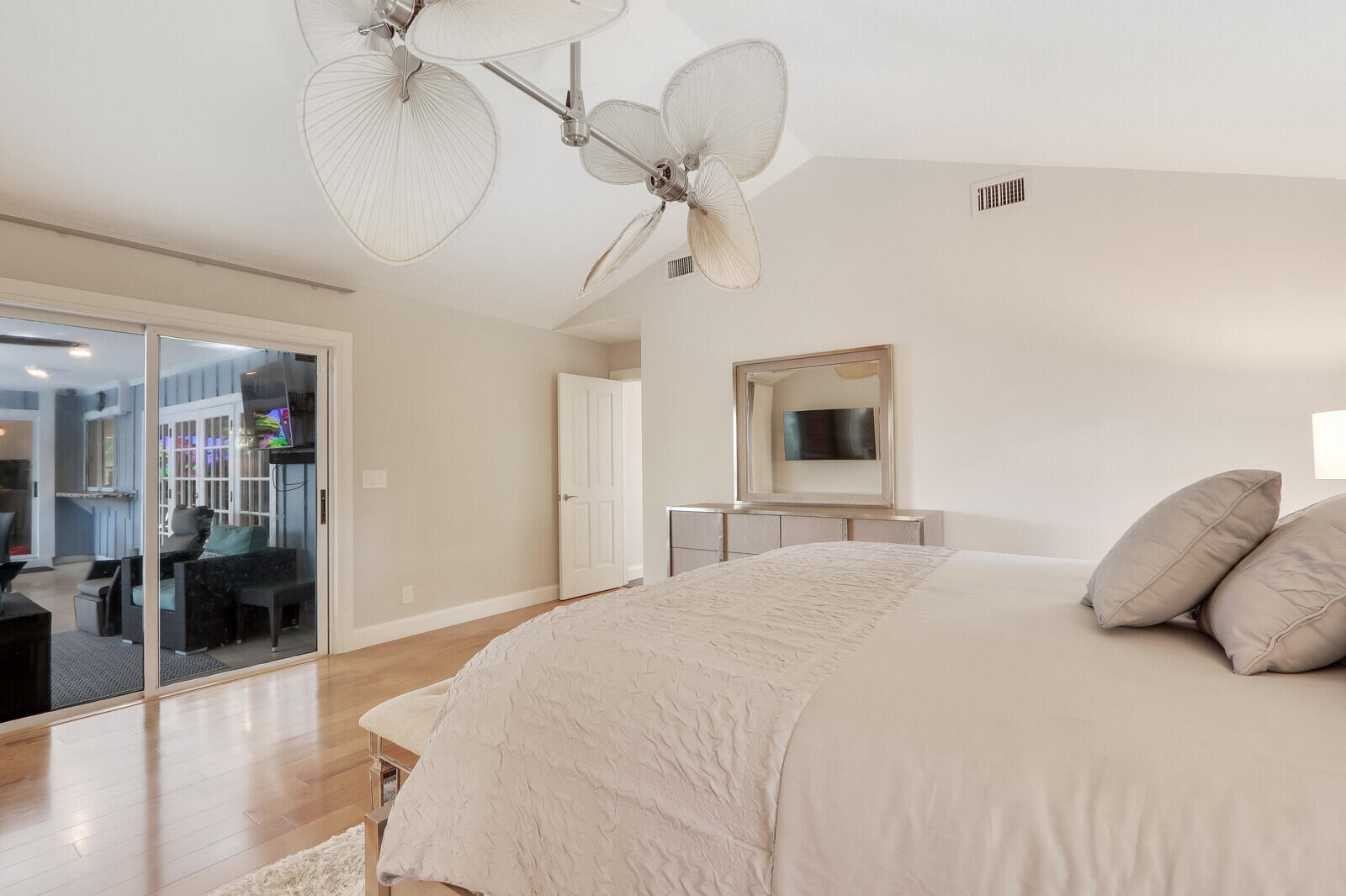 5760 Senegal Drive Jupiter, FL 33458 - Photo 21 of 51 Master Bedroom