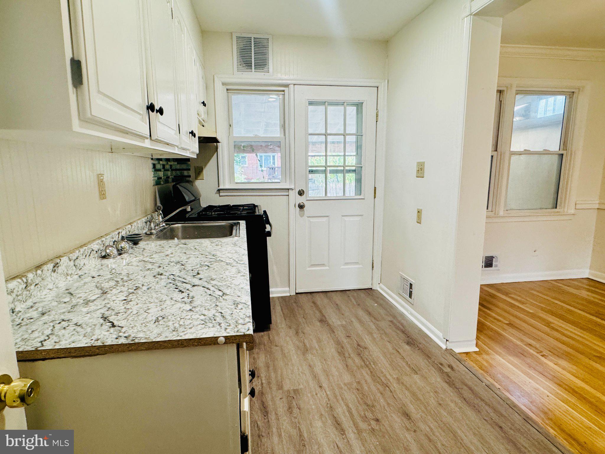 2239 Southorn Road Middle River, MD 21220 - Photo 8 of 23 Gallery Image 8