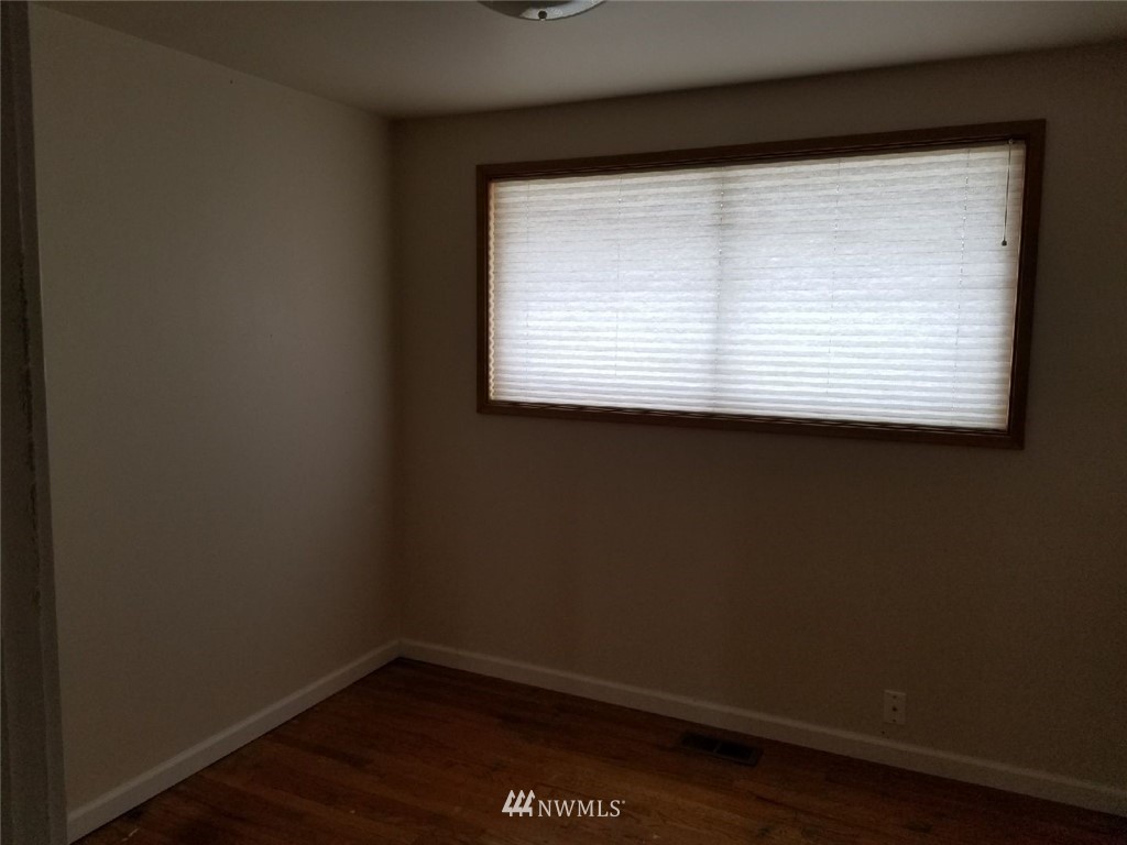 409 North Clark Road Moses Lake, WA 98837 - Photo 2 of 24 Gallery Image 2