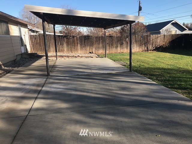 409 North Clark Road Moses Lake, WA 98837 - Photo 21 of 24 Gallery Image 21
