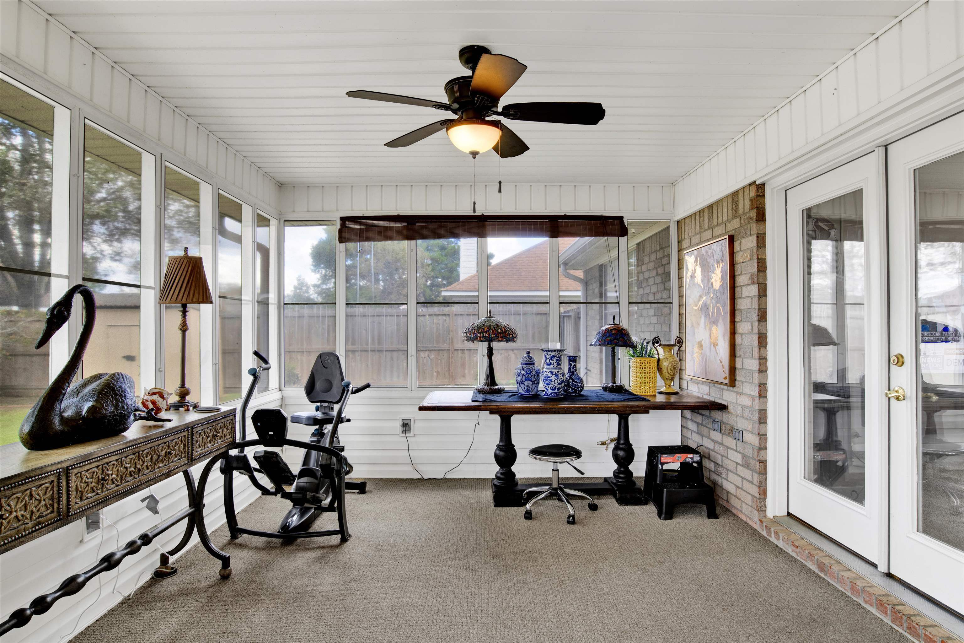 503 Meadow Lane Foley, AL 36535 - Photo 11 of 30 Screened Sunroom