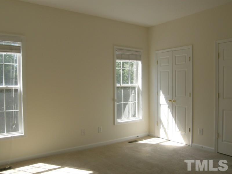 2709 Alder Ridge Lane Raleigh, NC 27603 - Photo 5 of 12 Photo #5