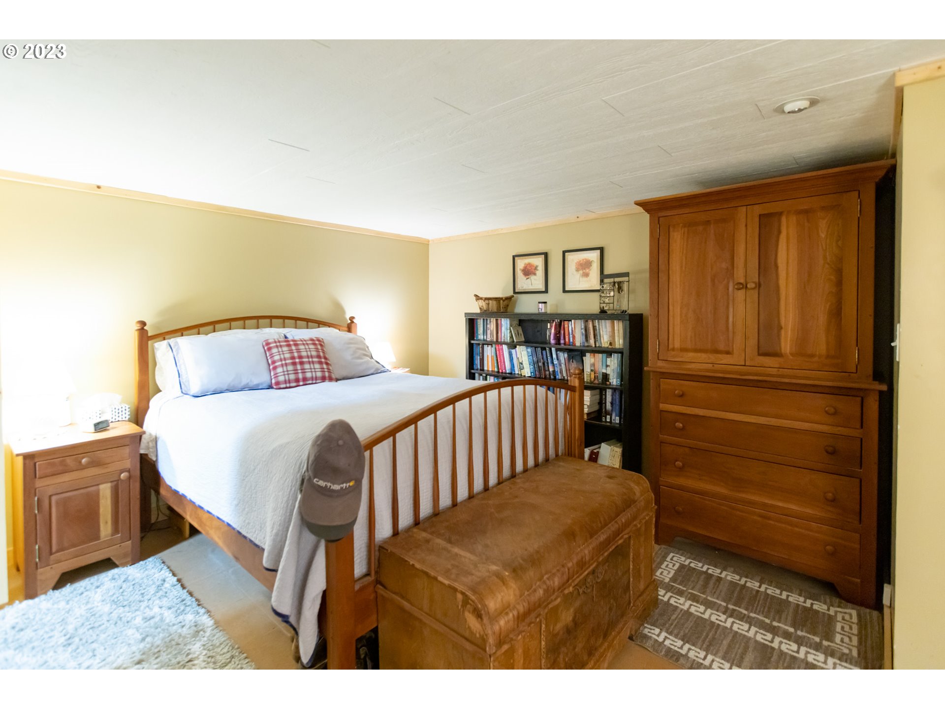 3645 Lippman Road Hood River, OR 97031 - Photo 36 of 43 Gallery Image 36