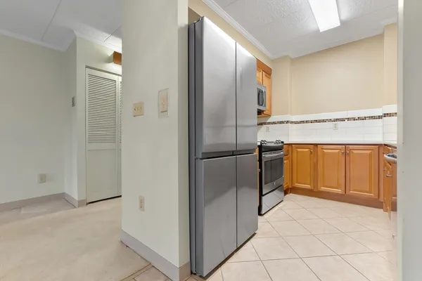 $525,000 | 180 Green Street, Unit 101, Melrose, MA 02176