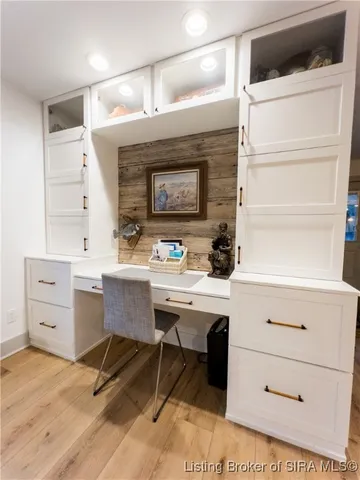 $399,400 | 21422 New Market Road, Marysville, IN 47141