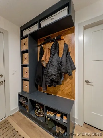 $399,400 | 21422 New Market Road, Marysville, IN 47141