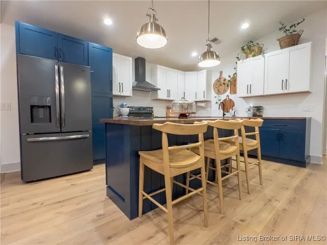 $399,400 | 21422 New Market Road, Marysville, IN 47141