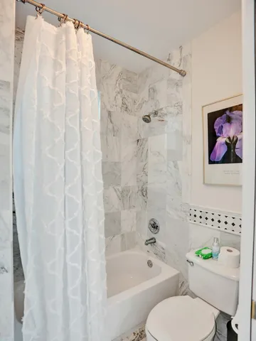 a view of a house with backyard porch and patio