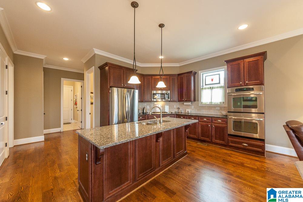 523 Greenbrier Way Hoover, AL 35244 - Photo 24 of 50