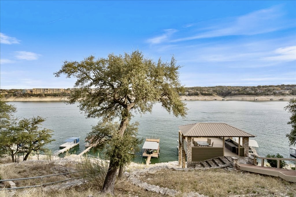 18231 Lakepoint Cove Lago Vista, TX 78645 - Photo 26 of 35