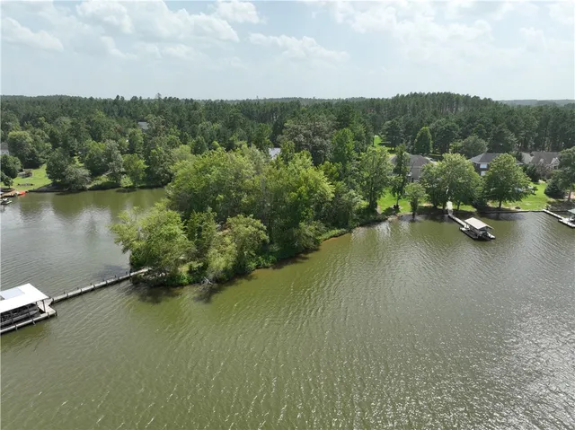 $119,000 | 880 Eagles Harbor Drive, Hodges, SC 29653