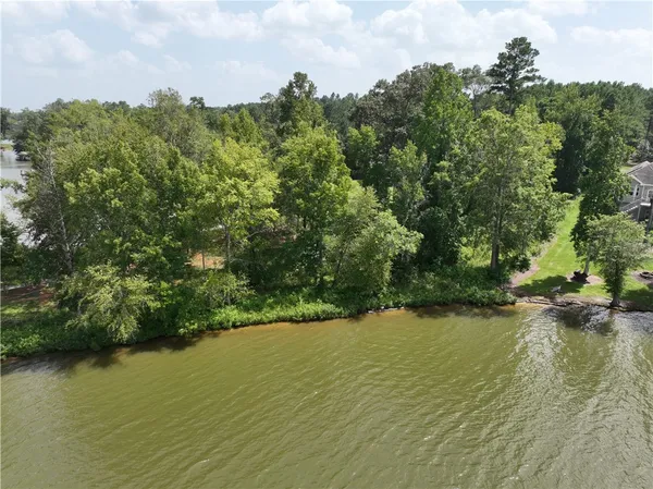 $119,000 | 880 Eagles Harbor Drive, Hodges, SC 29653