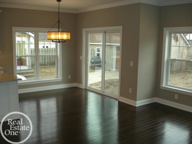 92 Muir Road Grosse Pointe, MI 48236 - Photo 11 of 48 31344963-10.JPG
