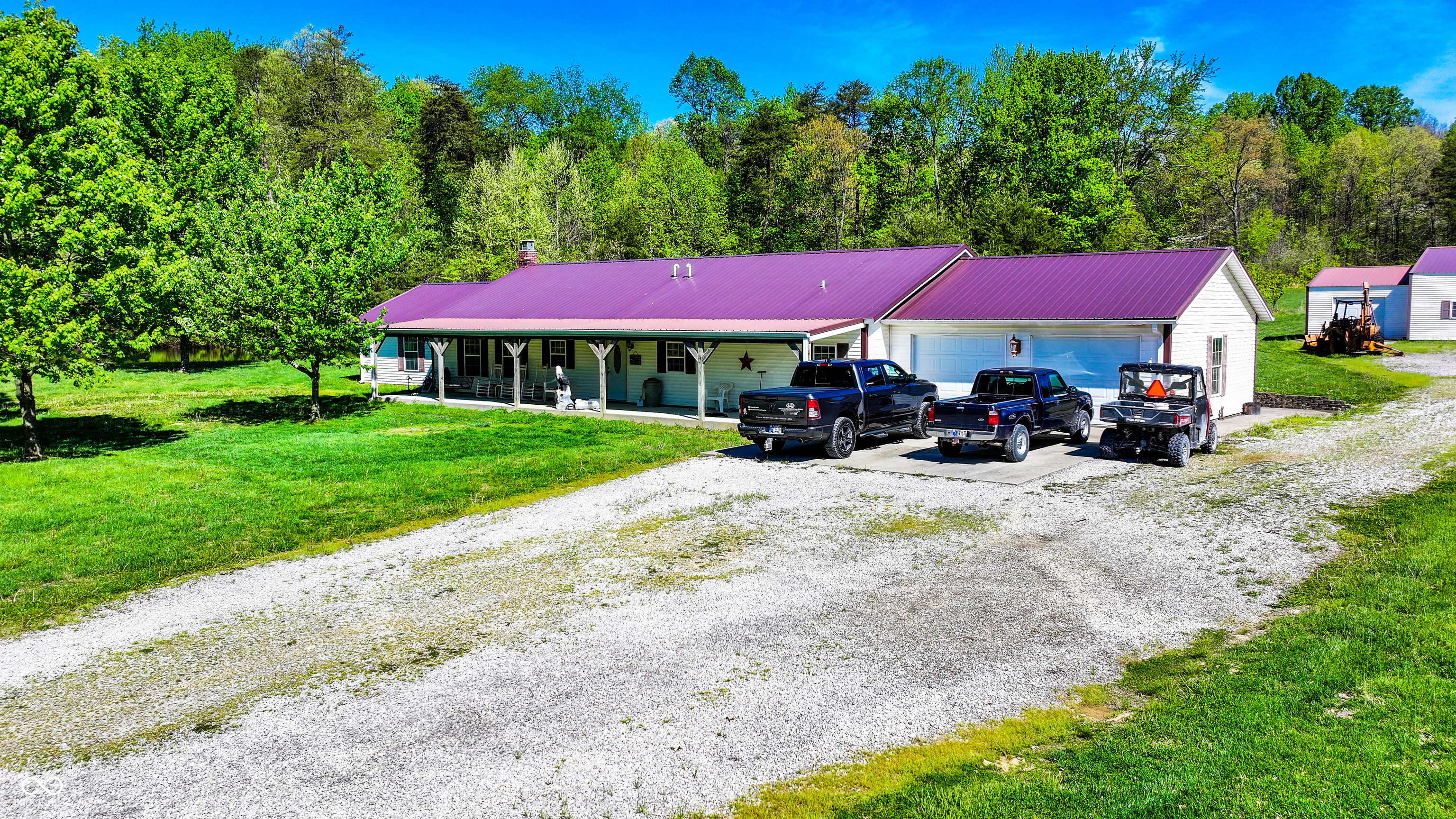 4115 East Olive Branch Road Bloomfield, IN 47424 - Photo 3 of 58