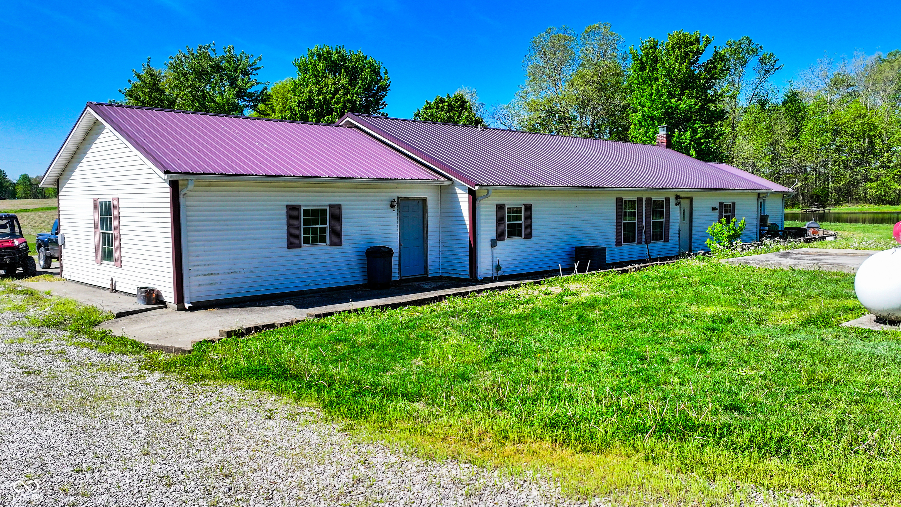 4115 East Olive Branch Road Bloomfield, IN 47424 - Photo 4 of 58